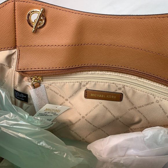 Michael Kors Jet Set Travel Logo Brown Large Shoulder Tote Gold Chain NWT - Picture 10 of 14